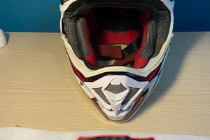 Casco da enduro Progrip