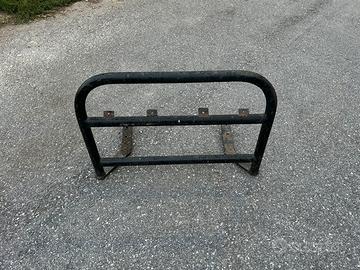 Bull Bar protezione  anteriore per fuoristrada