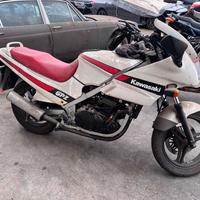 Stock di moto per ricambi o complete