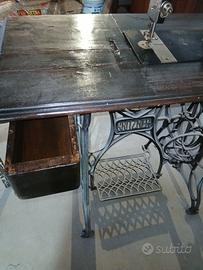 macchina per cucire antica