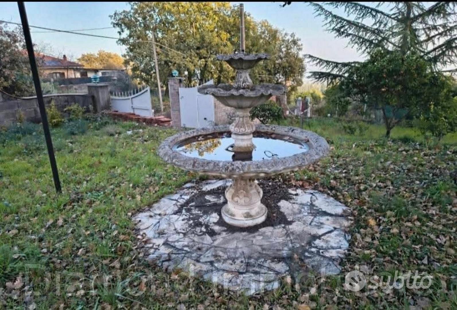 Casa semindipendente con terreno a Zafferana Etnea - Vista 3