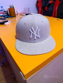 Cappello new era