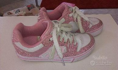 Scarpe con rotelle n. 35 Hellys