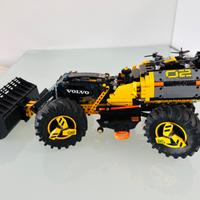 Lego Tecnic 42081 Volvo Ruspa gommata