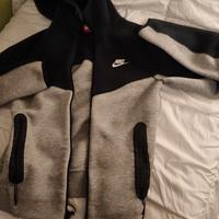 Felpa Nike hi tech, grigi e nera