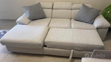 DIVANO 3 POSTI POLTRONE E SOFA'