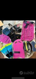 Attrezzi nuoto