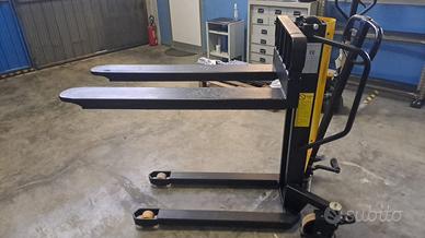 Transpallet  800 kg, altezza 900 mm