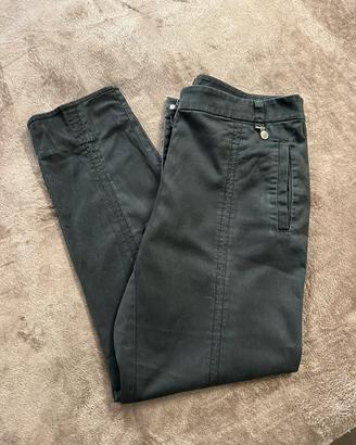 Pantaloni Pennyblack (Intrend) Neri Cropped – Tg42