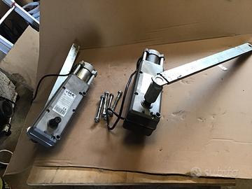 Motori per basculanti faac