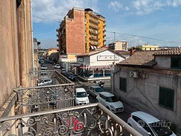 Appartamento a Catania Via Timoleone 4 locali