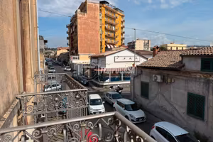 Appartamento a Catania Via Timoleone 4 locali