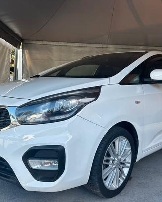 Kia Carens 1.7 CRDi 115 CV Business Class 7 posti