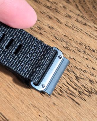 Cinturino Garmin QuickFit 26mm Nylon Titanium.