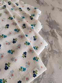 set 4 pz scampoli cotone fiorellini