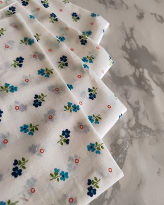 set 4 pz scampoli cotone fiorellini