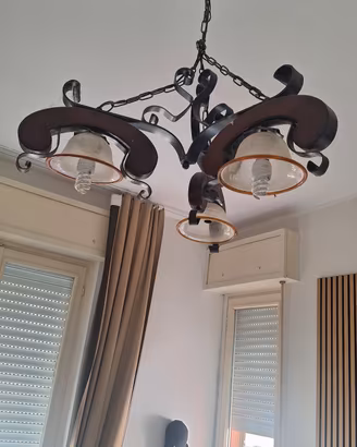 Lampadario Ferro Battuto e Legno a 3 Luci