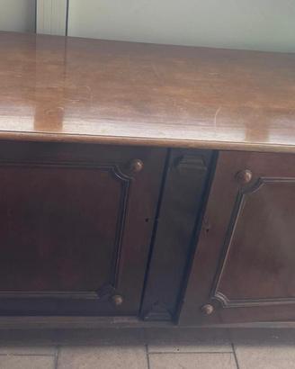 Madia in legno con aperura frontale