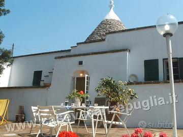 Trullo LOW COST 8 posti, 3 camere 2 bagni A/C Park