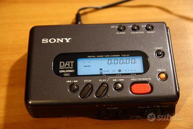 Sony TCD-D7 DAT Walkman Portatile