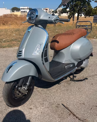 VESPA GTS 300