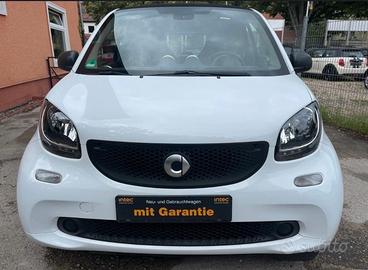 Smart ForTwo 1.0 71cv Coupe Clima cambio Auto Full