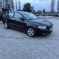 Volvo V50 D4 R-design