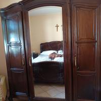 armadio in noce nazionale