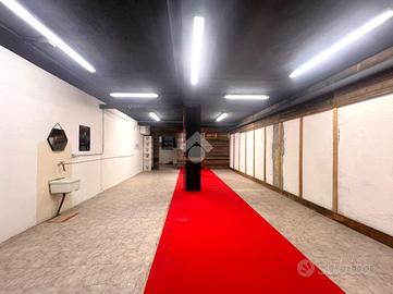 MAGAZZINO A MORBEGNO