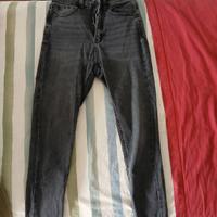 Jeans neri di stradivarius