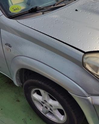 Parafango destro TOYOTA RAV 4 del 2004