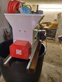 Pigia-Diraspatrice elettrica