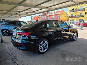 Audi A3 Sedan 35 TDI S tronic Business Advanced