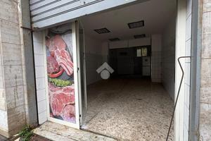 NEGOZIO A CASTELLAMMARE DI STABIA