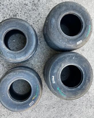 set di gomme da go kart usate