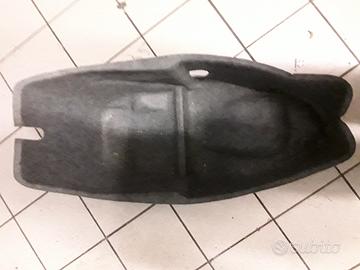 Interno sottosella usato kymco dink 125/150 '90