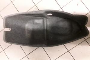 Interno sottosella usato kymco dink 125/150 '90