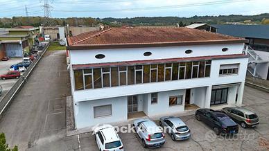 PROPRIETA' COMPLETAMENTE INDIPENDENTE