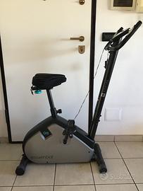 cyclette doimos di decatlon modello 6.