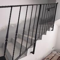 Ringhiera ferro battuto per interno e corrimano