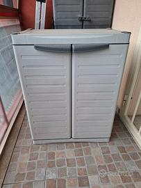 Mobiletto per giardino o balcone