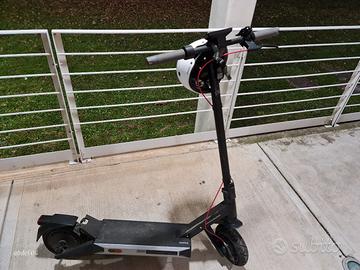 monopattino elettrico 