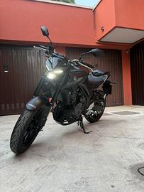 YAMAHA MT 03