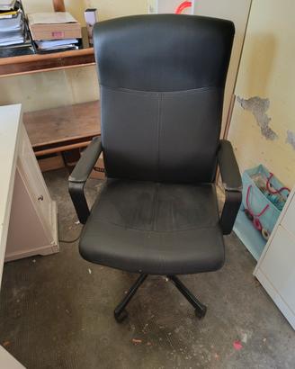 Sedia da scrivania con rotelle