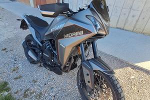 MOTO MORINI X-CAPE 650 2022 Km 2.976 COME NUOVA