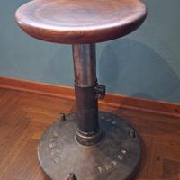 sgabello industriale