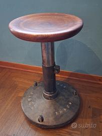 sgabello industriale