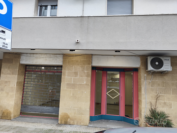 Locale Commerciale Lecce in via Imbriani