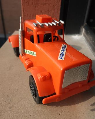 Camion P48 scala 124 anni '70 Polistil Italy 