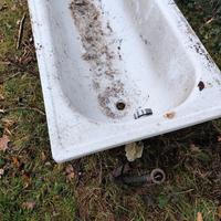 Vasca da bagno in ghisa smaltata bianca